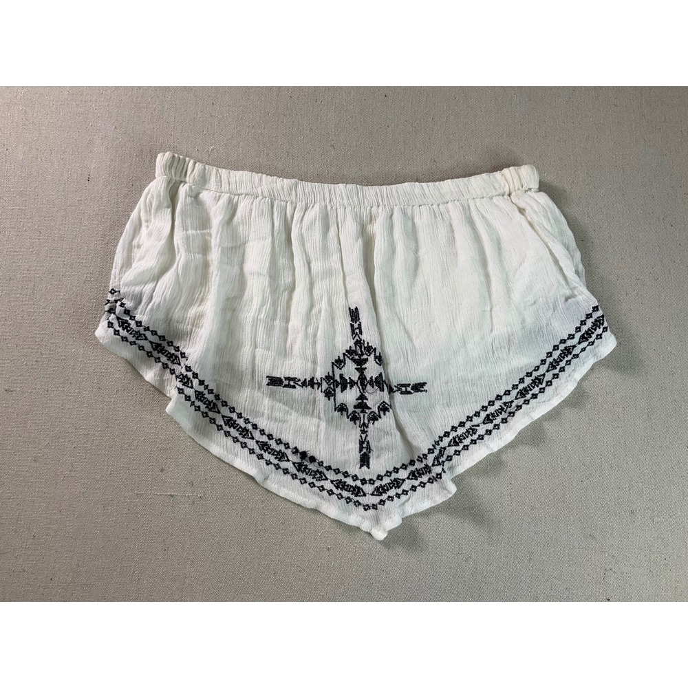 Elan White Cropped Top with Blue Embroidered Size M/L